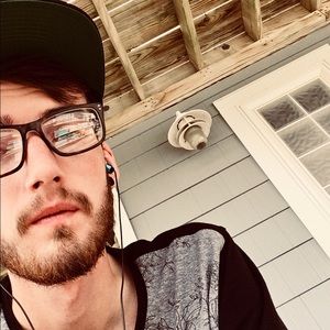 Meet your Posher, Bryce